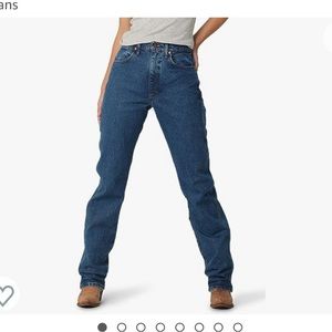Wrangler womens Cowboy Cut Slim Fit Natural Rise Waist Jeans
